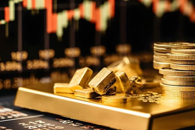 Gold Price Steady Above One-Week Low on Weakening USD; Gains Remain Capped